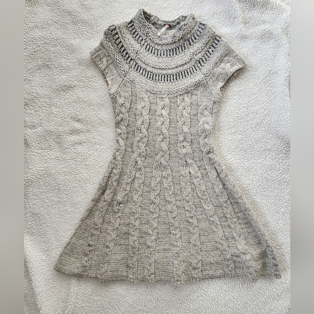 Free People Nordic Nights Sweater Dress gray size MEDIUM cable knit